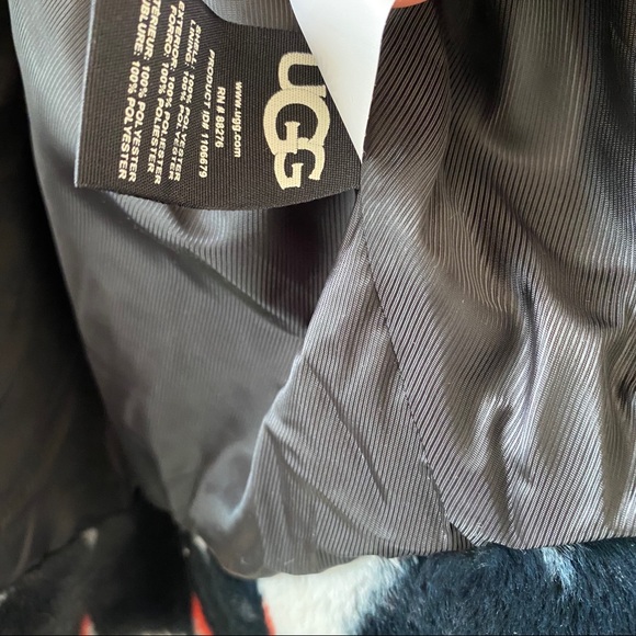 UGG Women's Faux Fur Long Sleeve Hoodie Jacket - Picture 15 of 16